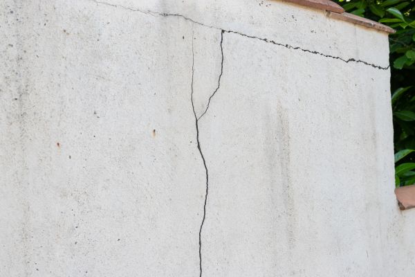 Foundation Crack Patching in Arlington Heights