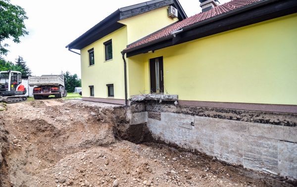 Concrete Foundation Repair in Arlington Heights